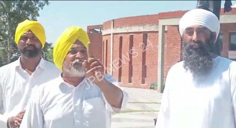 ਲੱਖਾਂ ਦਾ ਐਲਾਨ: ਖਟਕੜ ਕਲਾਂ ਤੋਂ ਸੰਸਦ ਮੈਂਬਰ ਸਿਮਰਜੀਤ ਮਾਨ ਦੀ ਪੱਗ ਉਤਾਰਨ ਵਾਲੇ ਨੂੰ ਮਿਲੇਗਾ ਇਨਾਮ