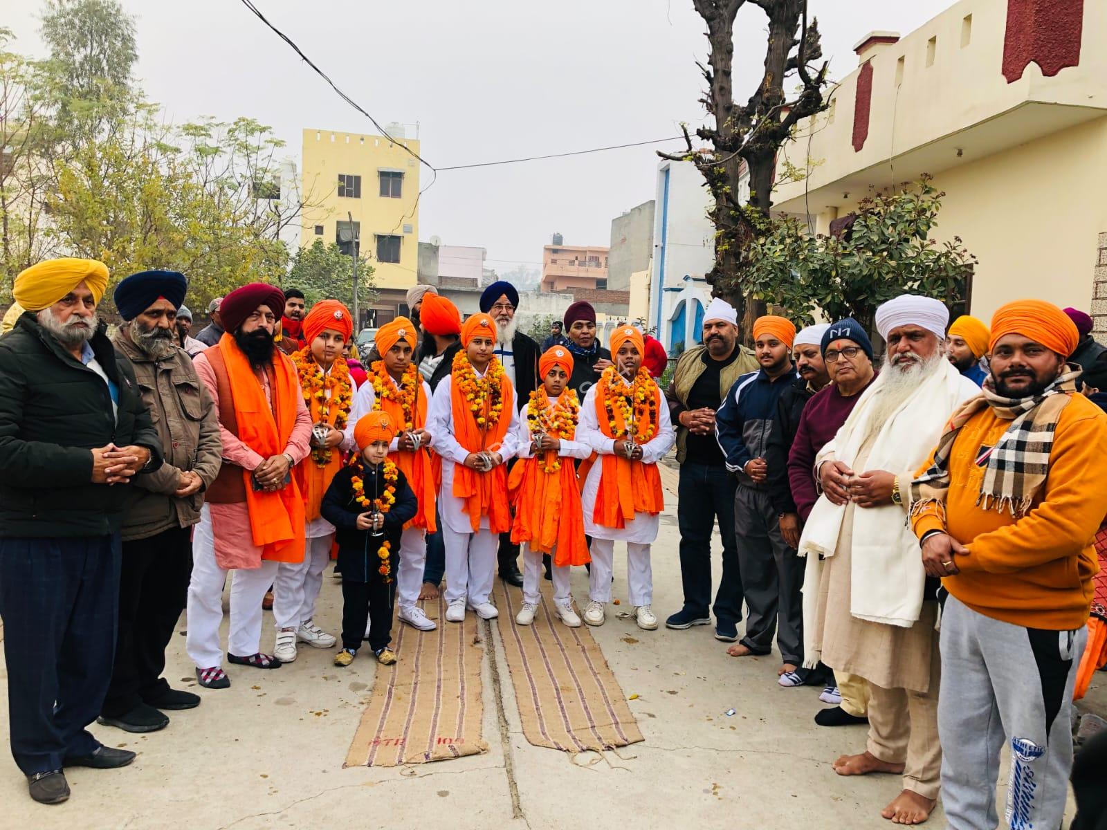 ਗੁਰਦੁਆਰਾ ਸ੍ਰੀ ਗੁਰੂ ਸਿੰਘ ਸਭਾ ਰੂਪ ਨਗਰ ਬਸਤੀ ਦਾਨਿਸ਼ਮੰਦਾ ਤੋ ਪ੍ਰਕਾਸ਼ ਪੁਰਬ ਦੇ ਸਬੰਧ ਵਿੱਚ ਨਿਕਲਿਆ ਵਿਸ਼ਾਲ ਨਗਰ ਕੀਰਤਨ… ਸਰਦਾਰ ਕਮਲਜੀਤ ਸਿੰਘ ਭਾਟੀਆ ਨੇ ਭਰੀ ਹਾਜ਼ਰੀ