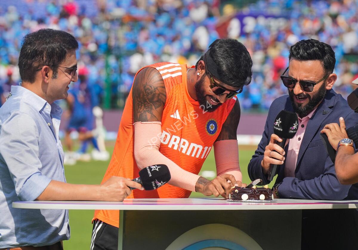 हार्दिक पंड्या ने अपना 30वां जन्मदिन बड़े शानदार तरीके से मनाया। Hardik pandya celebrated his 30th birthday in a grand manner