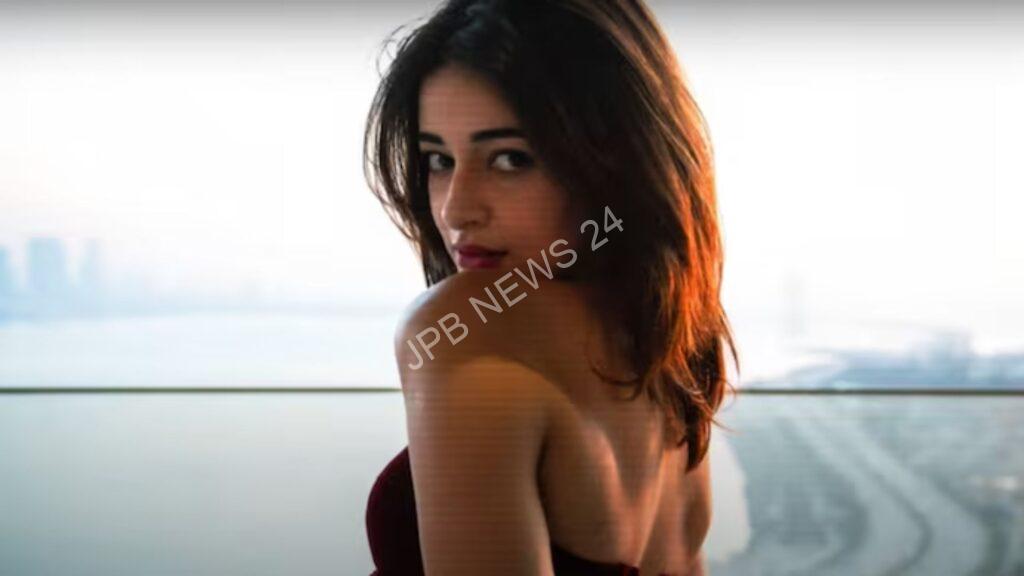 अनन्या पांडे की थ्रिलर CTRL अक्टूबर में नेटफ्लिक्स पर आएगी। Ananya panday's thriller CTRL will come to netflix in october