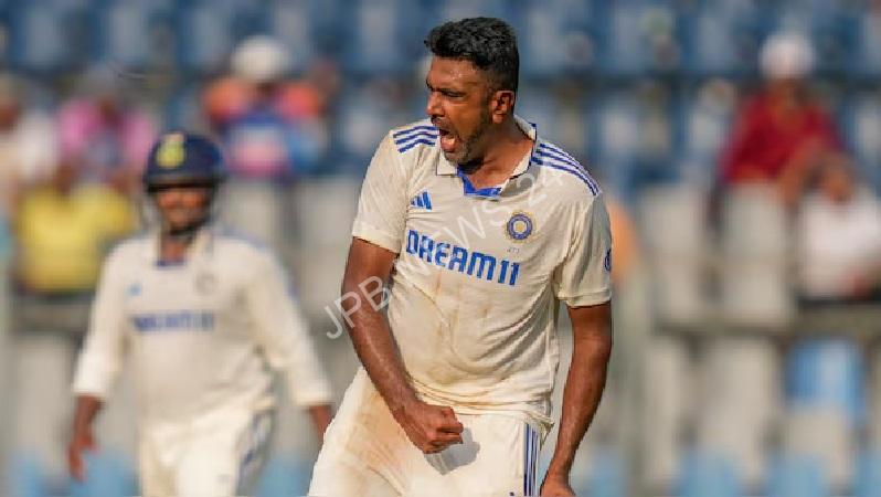 वानखेड़े में न्यूजीलैंड के खिलाफ अश्विन ने बनाया नया रिकॉर्ड, कुंबले को पीछे छोड़कर रचा इतिहास - Ashwin new record against new zealand at wankhede, creates history by leaving kumble behind