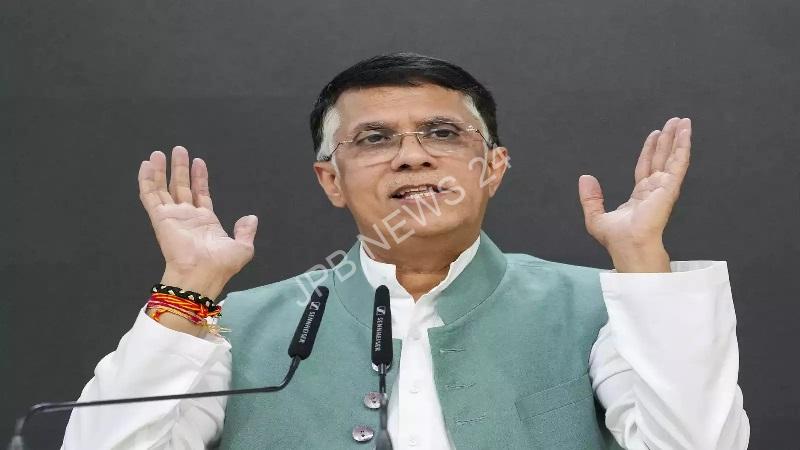 कांग्रेस नेता पवन खेड़ा का सरकार पर हमला, कहा- संसद में पेश की जाए CAG रिपोर्ट - Congress leader pawan khera attacks the government, says- CAG report should be presented in parliament