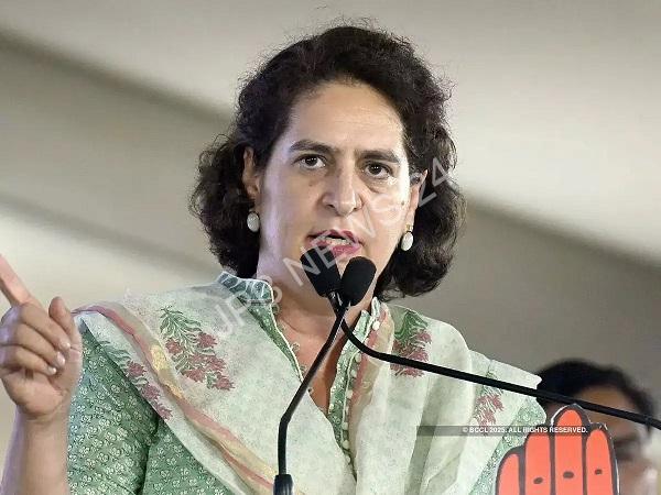 प्रियंका गांधी: शहीदों का बलिदान उस आजादी की रक्षा करता है जिसे हम हल्के में लेते हैं - Priyanka gandhi: Martyrs sacrifice protect the freedom we take for granted