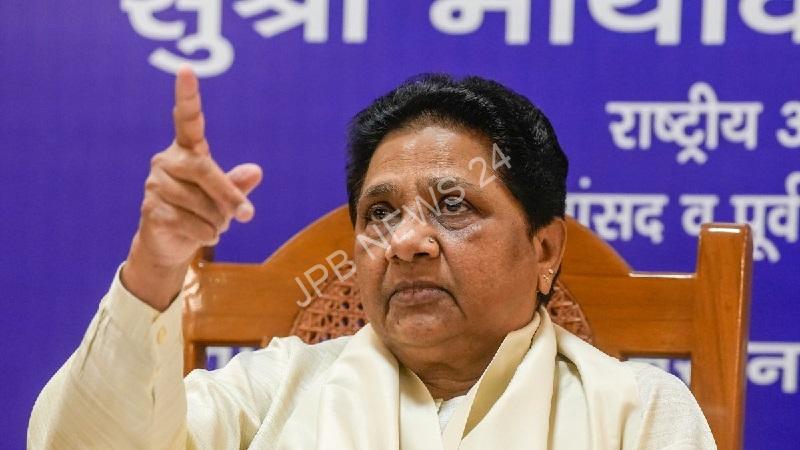 मायावती: राजनीतिक सत्ता ही दलितों और बहुजनों के 'अच्छे दिन' की कुंजी - Mayawati: Political power is the key to 'good days' for dalits and bahujans