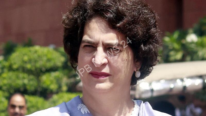 प्रियंका गांधी ने वायनाड भूस्खलन पीड़ितों के कर्ज माफ न करने को 'विश्वासघात' बताया - Priyanka gandhi calls on-waiver of loans of wayanad landslide victimप्रियंका गांधी ने वायनाड भूस्खलन पीड़ितों के कर्ज माफ न करने को 'विश्वासघात' बताया - Priyanka gandhi calls on-waiver of loans of wayanad landslide victims a 'betrayal's a 'betrayal'