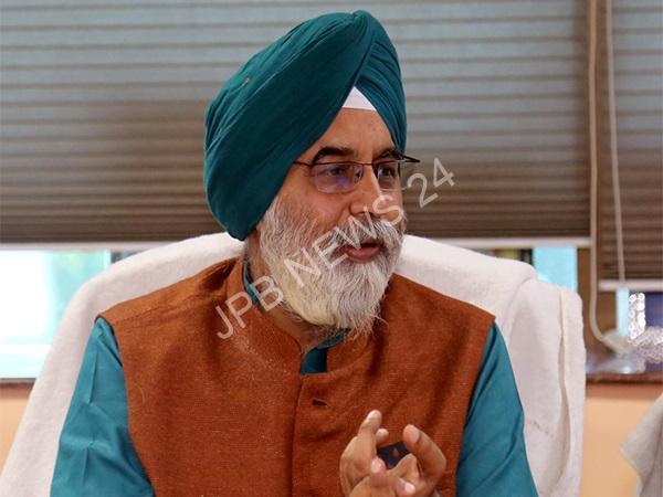 एमसीडी चुनाव 2025 में भाजपा ने राजा इकबाल सिंह को मेयर उम्मीदवार बनाया, आप पार्टी चुनाव से दूर - BJP made raja iqbal singh the mayor candidate in MCD election 2025, AAP party away from elections