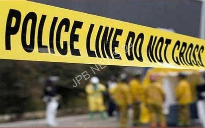 सुल्तानपुरी में आपसी रंजिश के चलते एक युवक की चाकू घोंपकर हत्या, फिर की फायरिंग - In sultanpuri, a young man was stabbed to death due to personal enmity, when firing was done