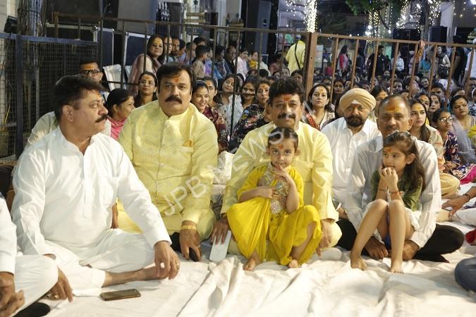 " एक शाम कन्हैया मुरली वाले के नाम" का आयोजन, अशोक नगर में बही श्री कृष्ण भक्ति की बयार - "An evening in the name of kanhaiya murli wale" was organized, the wave of devotion of shri krishna swept through ashok nagar