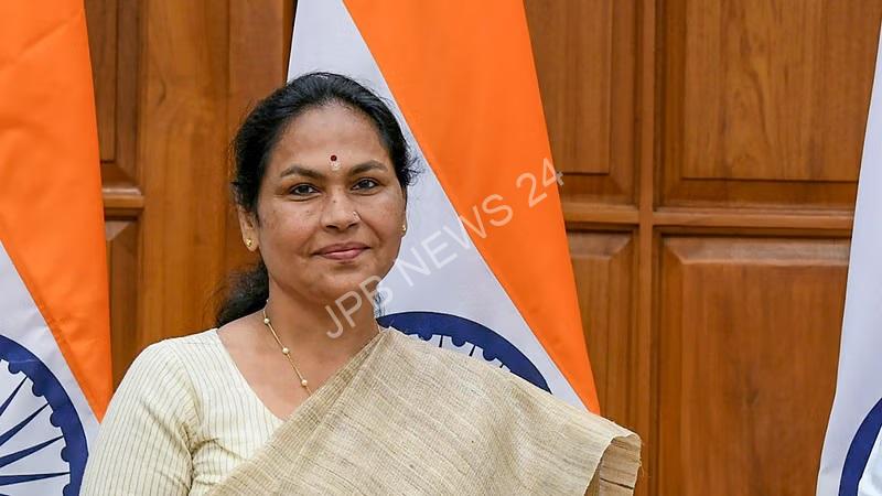 बेंगलुरु भगदड़ पर राजनीति गरमाई, केंद्रीय मंत्री ने कांग्रेस पर साधा निशाना, कर्नाटक को बताया एटीएम - Politics heats up over bengaluru stampede, Union minister targets congress, calls karnataka an ATM