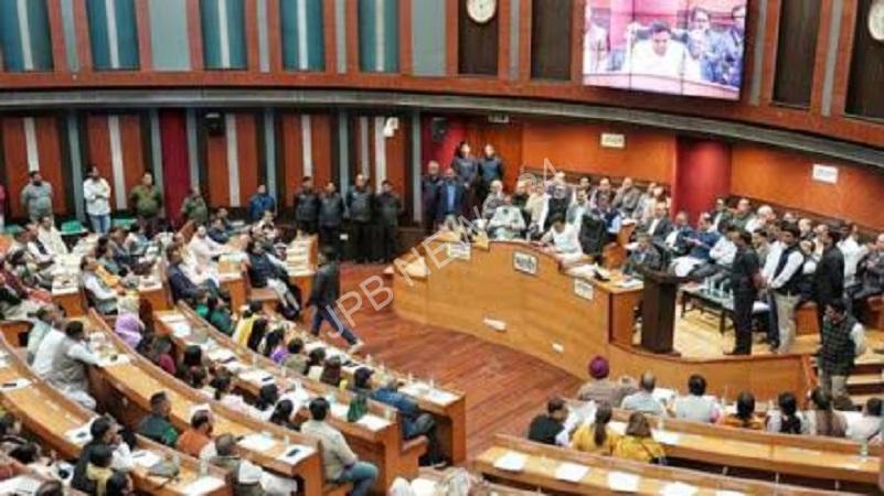 दिल्ली वॉर्ड कमिटी चुनाव में मिली बड़ी जीत पर बीजेपी का आप पर हमला, बोले- पार्टी से खुद ही दूर हो रहे हैं उसके नेता - BJP attacks AAP over its big win in delhi ward committee elections, says its leaders are distancing themselves from the party